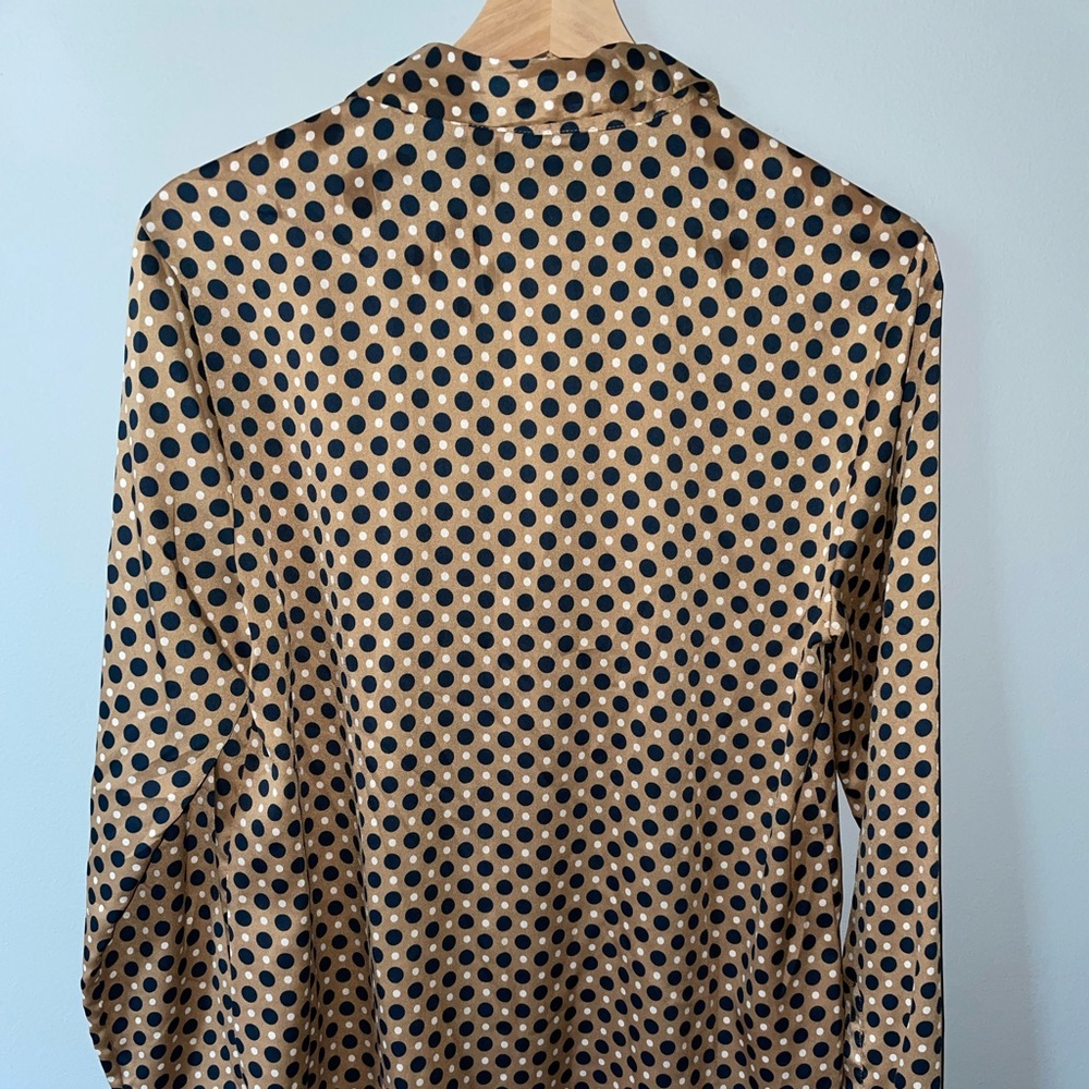 Gold and Black Ann Taylor Work Shirt - Picture 2 of 5